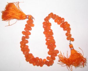 Carnelian faceted drop beads, Size : 8.00 inch