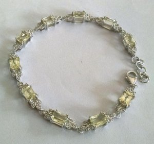 Lemon quartz bracelet with white topaz