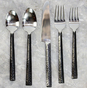 Stainless Steel Hammered Triangle Flatware 5 Pieces Cutlery Set