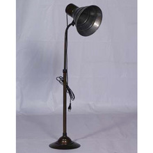 Vintage Iron metal floor stand lamp, Color : Black
