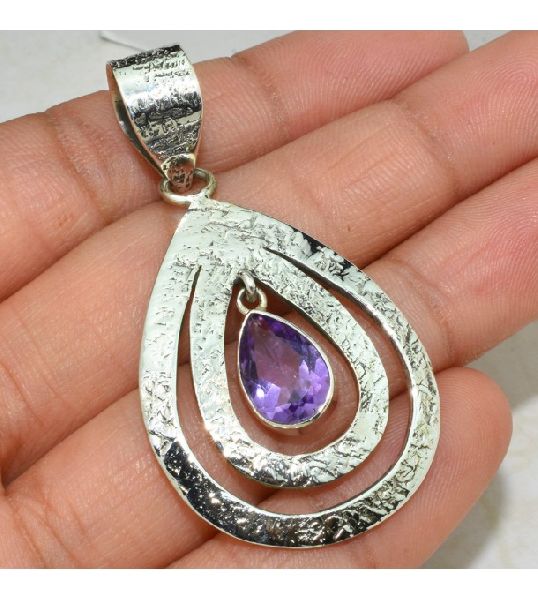 Admirable Drop Pear Shape Purple Amethyst 925 Sterling Silver Pendant