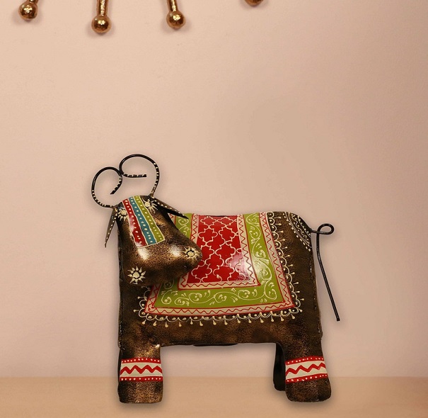 MULTICOLOUR METAL COW FIGURINE