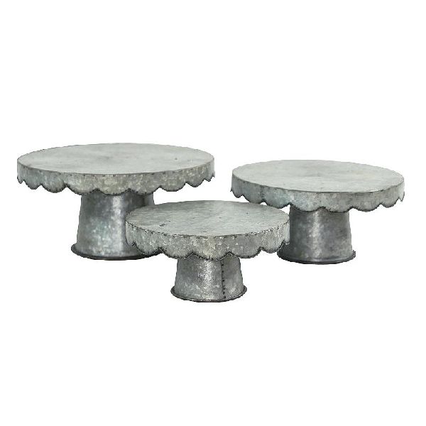 rustic cake stand