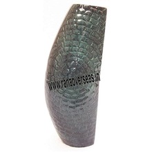 Aluminium Metal Black Colored Flower Vase, Style : Classic