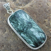 FAVORITE 925 STERLING SILVER GREEN MOSS AGATE GEMSTONE PENDANT