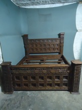  Wood Antique Indian Bed