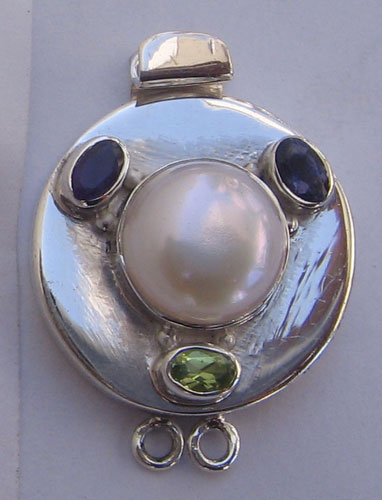 Clasp With Pearl and Iolite,Peridot