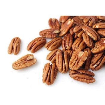 Salted baked pecan nuts