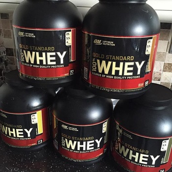 Whey protein 100% Whey Gold Standard in different flavors
