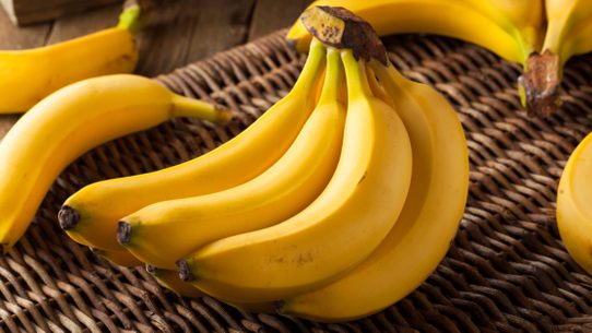 Fresh banana, for Food, Juice, Feature : Healthy Nutritious, High Value