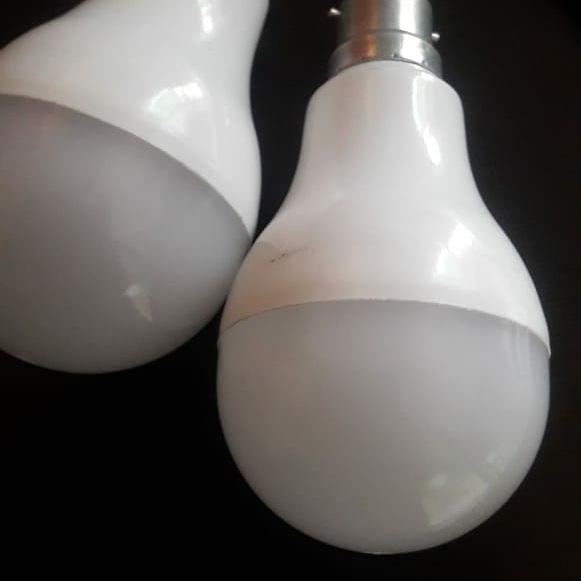 Aluminum led bulb, Feature : Low Consumption, Less maintenance, Energy savings, Easy to use, Durable
