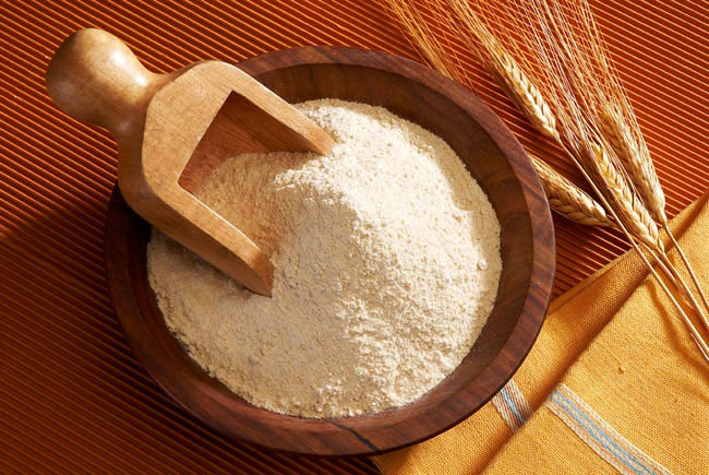 Organic wheat flour, for Cooking, Packaging Type : Jute Bag, Plastic Bag, PP Bag