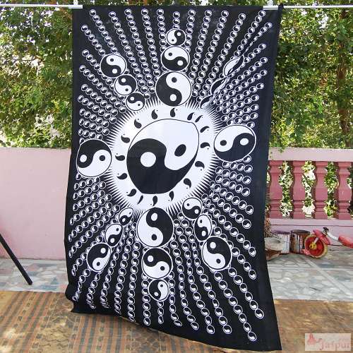Chinese Yin Yang Black And White Tapestry
