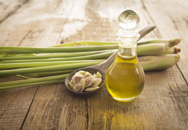 Pure Lemongrass Oil, for Cosmetics Products, Flavouring Tea, Purity : 99%