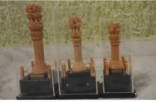 Polished Wooden Ashoka Pillar Memento, for Award, Feature : Attractive Design, Rust Resistance, Shiny Look