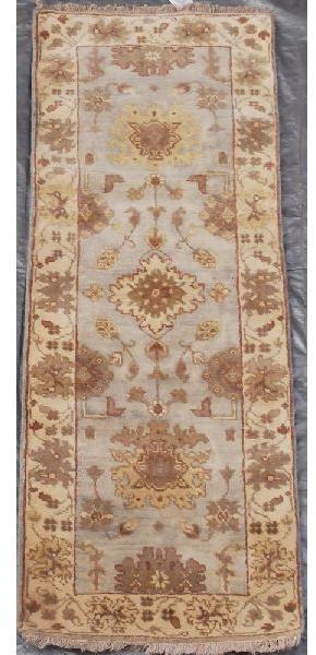 Jain Carpets Hand Knotted Pure Woolen Pile Rectangular Shaped Carpets