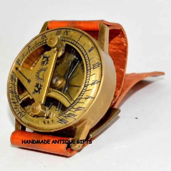 Antique Vintage Style Compass