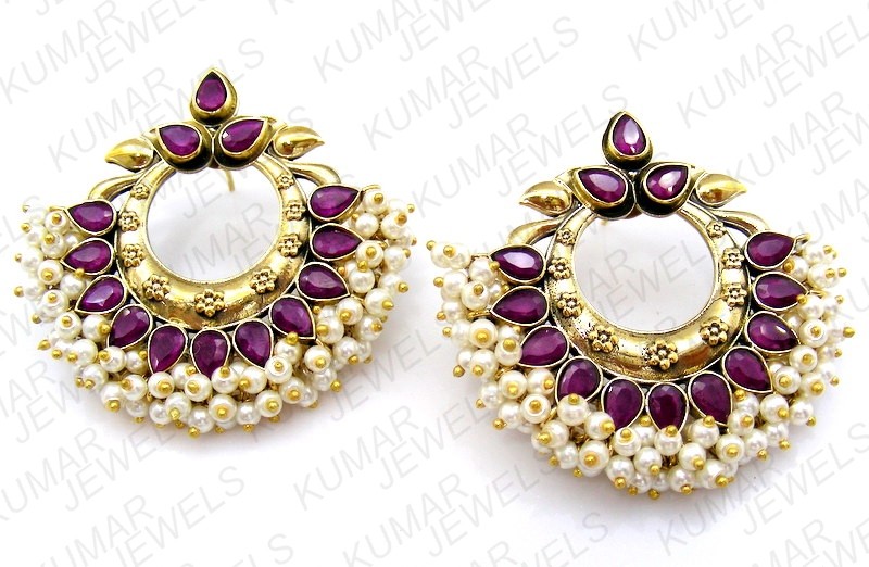 ETHNIC STYLE GOLD FINISHED PARTY WEAR COLORED STONE PEARL BEADS GIRLISH FASHION EARRING