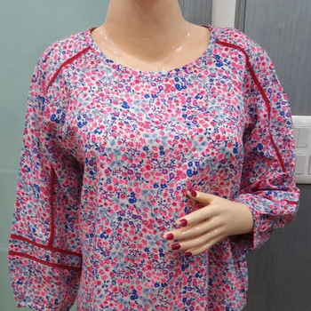 ROYAL TRADERS 100% Cotton beautiful ladies tops, Feature : Quick Dry