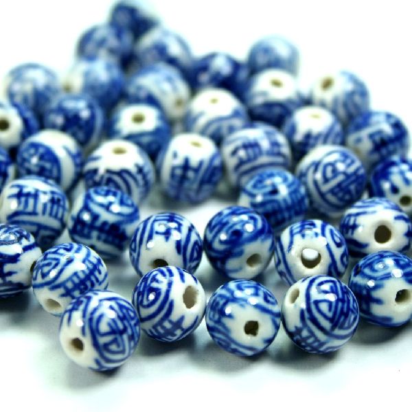 Porcelain beads