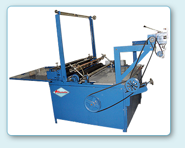 Automatic plastic bag cutting machine  THAIMANGKORN PLASTIC INDUSTRY CO  LTD