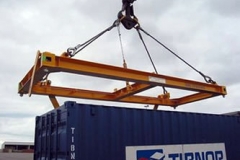 Container Spreaders