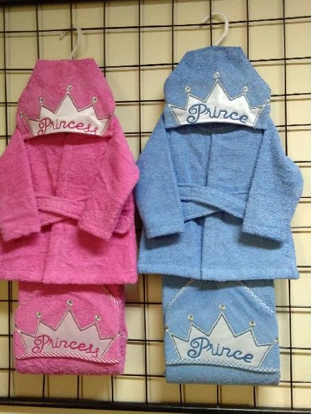 knit terry robes and hooded towels