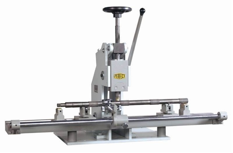 Manual Fluted Roller Truing Machine