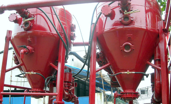 CEMENTING SURGE TANK