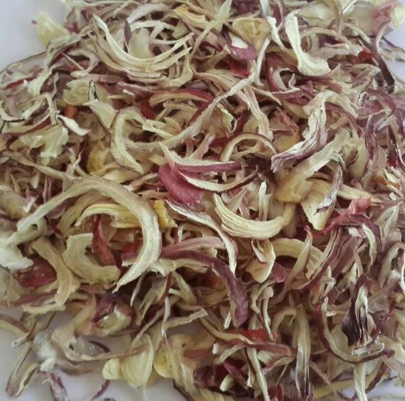 Dehydrated onions, Shelf Life : 3 Months