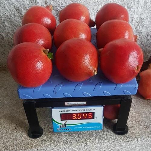 Natural pomegranate, Packaging Size : 10-20kg, 20-25kg, 5-10kg