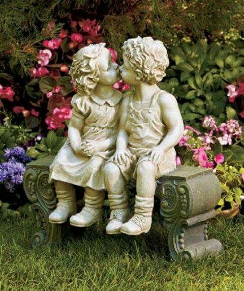 Garden figurines