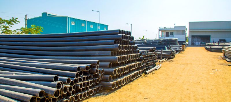 Hdpe pipes and pipe fittings