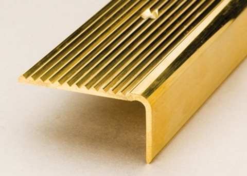 metallic grooved stair nosing profiles