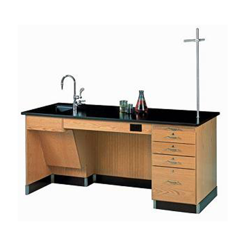 Retailer of Laboratory Furniture from Chennai, Tamil Nadu by Biotek