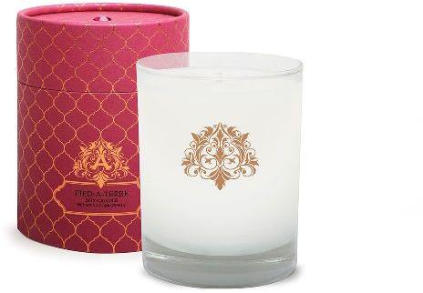 PIED A TERRE BOXED CANDLE