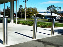 STAINLESS STEEL BOLLARDS AND CRASH BARRIERS