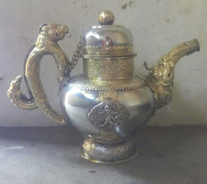 Metal Antique Kettle, Feature : Rust Proof