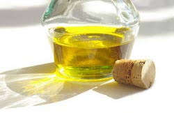 Camphor Oil,camphor oil, for Medicine