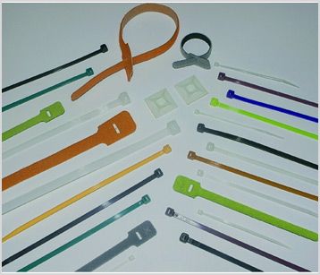 Intermediate Cable Ties