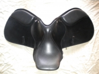 Closecontact Saddle