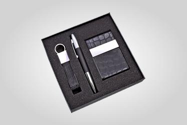 LEATHER BUSINESS GIFTS