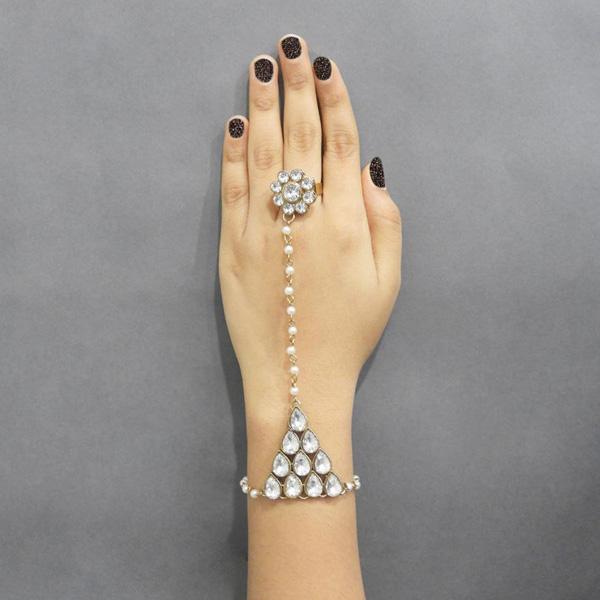 Pearls Pearl Stone Gold Plated Chain Hand Harness