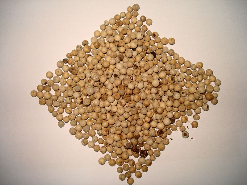 Round Organic white pepper seeds, for Cooking, Certification : FSSAI Certified