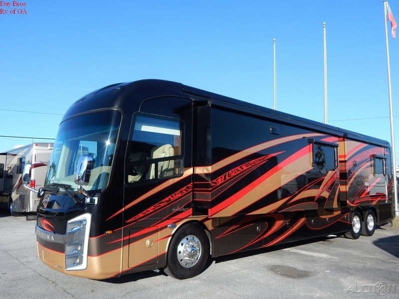 Used 2016 Entegra Coach Anthem 44L Motorhome Class A Diesel Pusher Coach Tag Bath and a Half Full