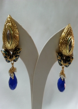 Blue drop earring