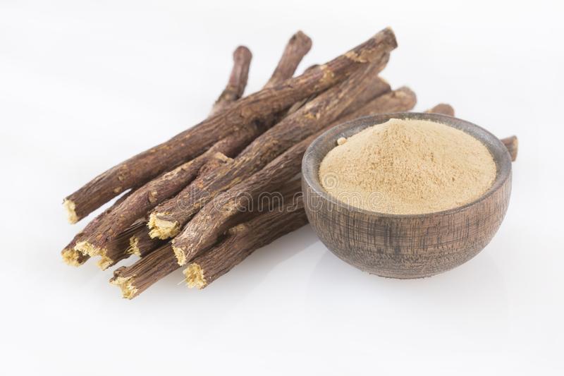 mulethi or licorice powder and roots