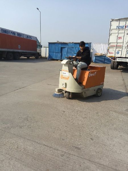 Battery Operated Sweeper Machines