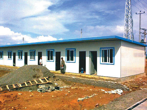 Galvanized Wood Prefabricated Labor Colony, for House, Kiosk, Toilet, Shop, Feature : Easily Assembled