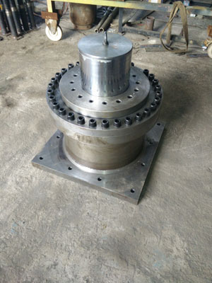Hydraulic Cylinder Loading Equipment